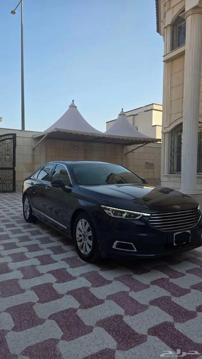 Taurus 2022 full option low mileage 2