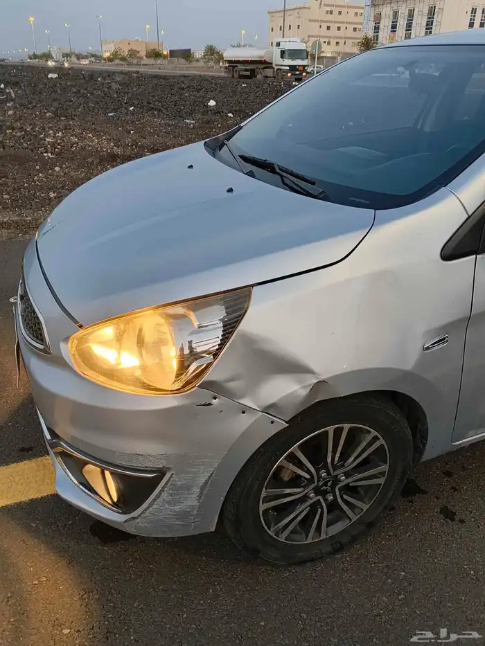 Mitsubishi Space Star is very economical 5