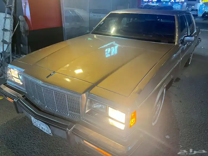 بيوك بارك افنيو موديل 1983 للبيع بجده مفحوص جاهز 16