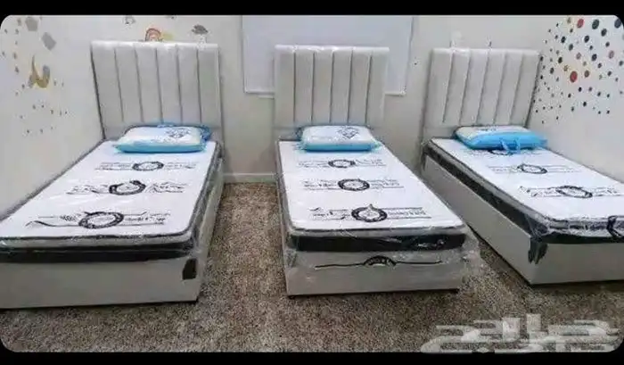 Wooden box beds hotel style with modern designs 2