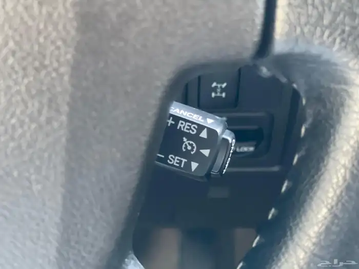 تويوتا لاند كروزر. 2011 GXR فل سعودي 25