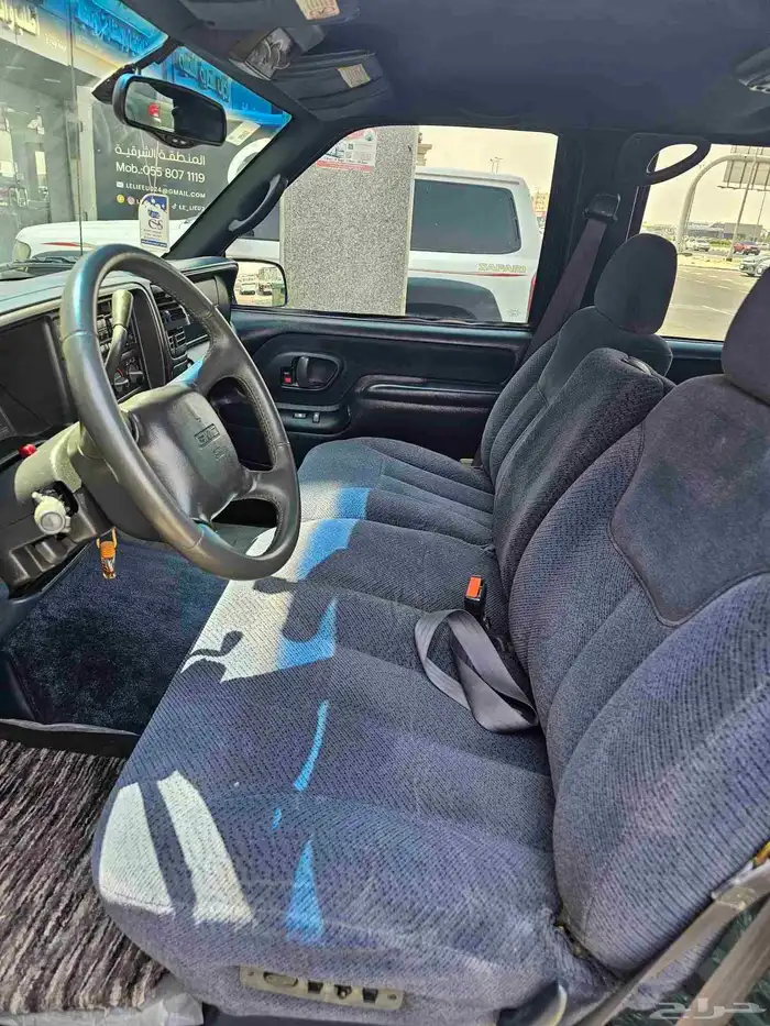 GMC Suburban 1999 without 4x4 454 engine low mileage like ne 15