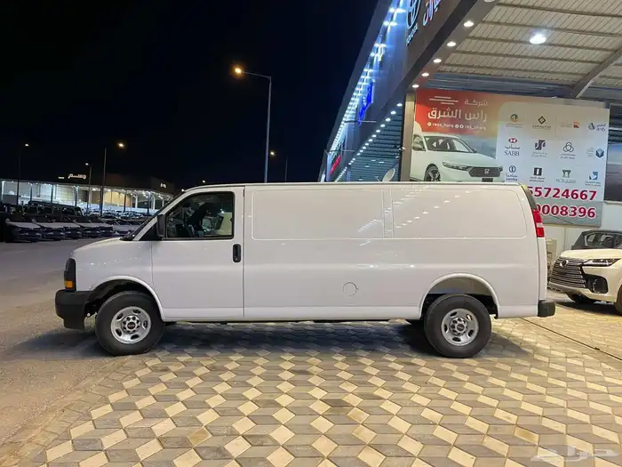 GMC Savana Cargo Long Chassis Gasoline 2025 1
