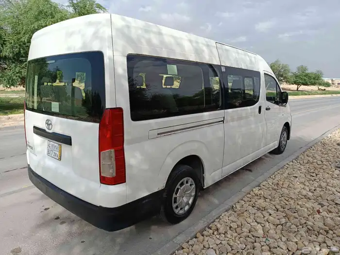 Toyota Hiace Passenger 2022 Diesel 2