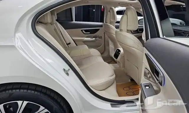 Mercedes E300 Model 2025 Imported from Korea 13