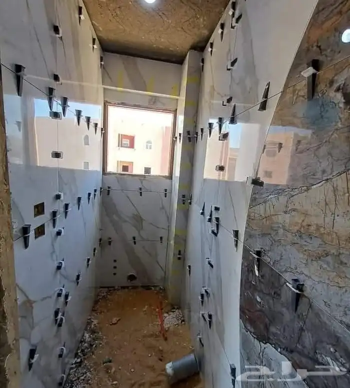Ceramic tiler builder plasterer demolition 5