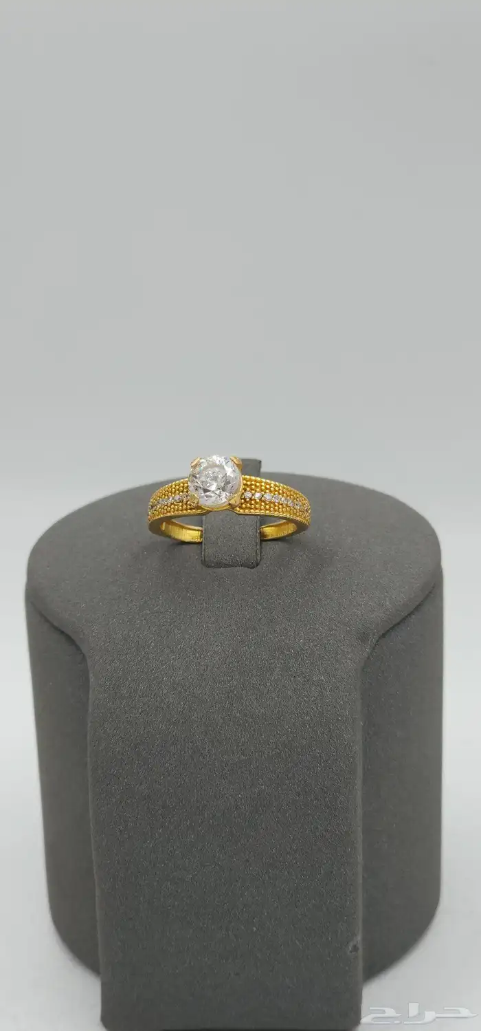 خاتم ذهب عيار 21 نظيف جدا بالعلبه والكيسه 1