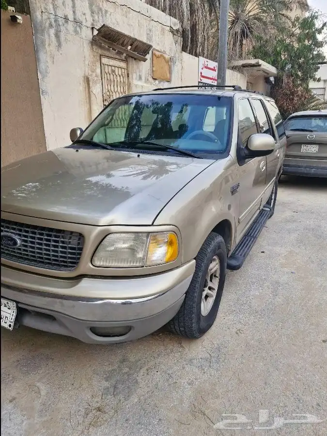 Ford Expedition 6