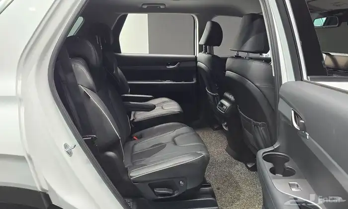 Hyundai Palisade Gasoline 3.8 2WD 2022   استيراد من كوريا 8
