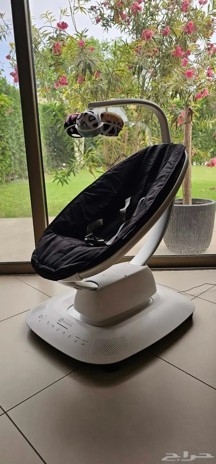 4Moms Mamaroo Multi-motion Baby Rocker 1