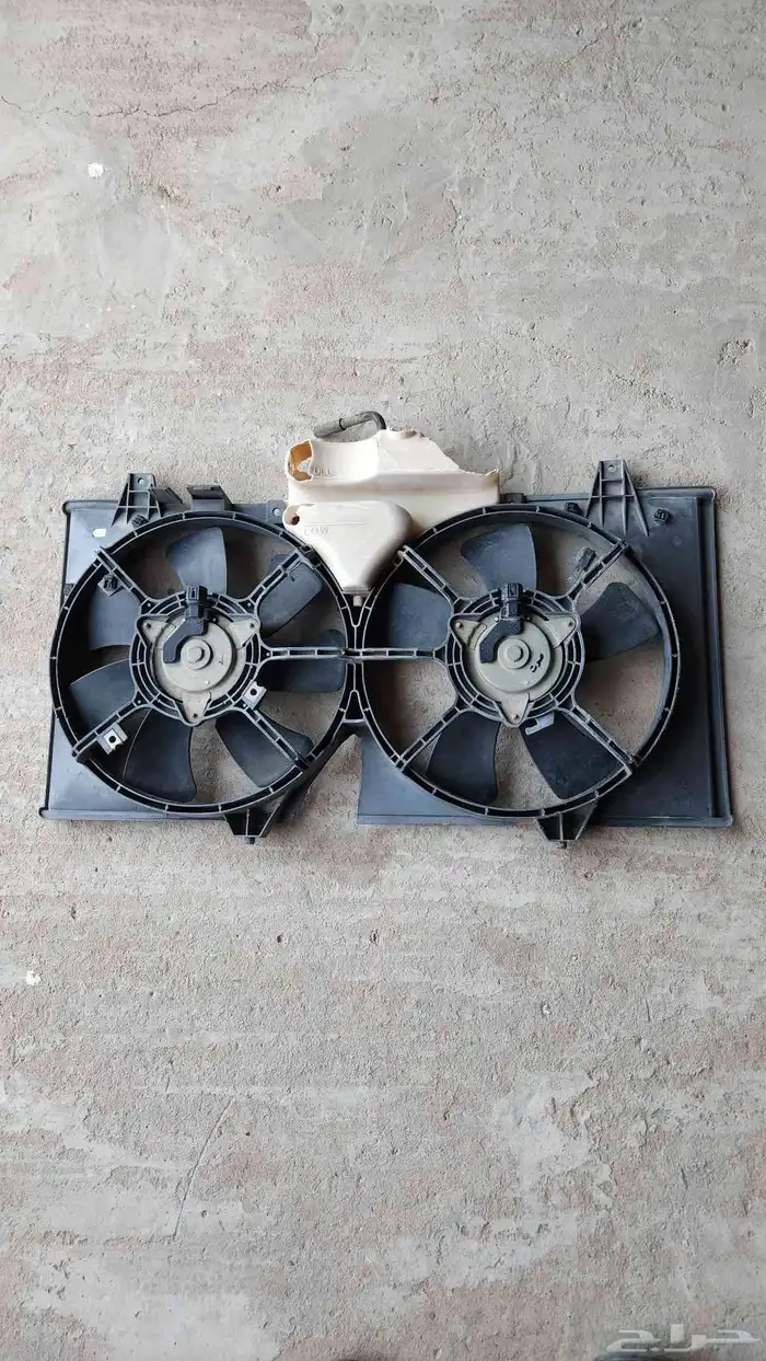 Used engine fans and side steps for sale 4