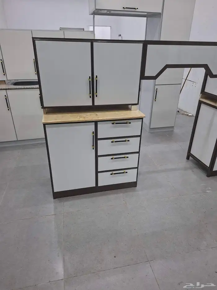 Used refurbished kitchen cabinet 4