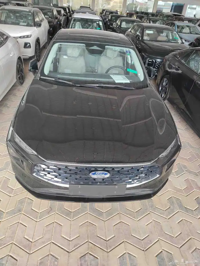 Ford Taurus Trend  Titanium Old Model 2026 3