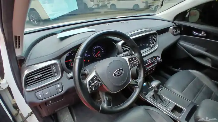 كيا سورينتو 2020فتحة سقف بانوراما(ديزل)2.0DT 10