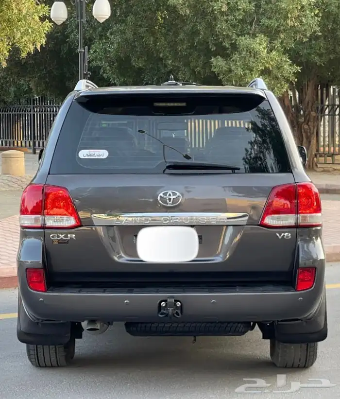 Toyota Land Cruiser 2011 GXR Full Saudi 6