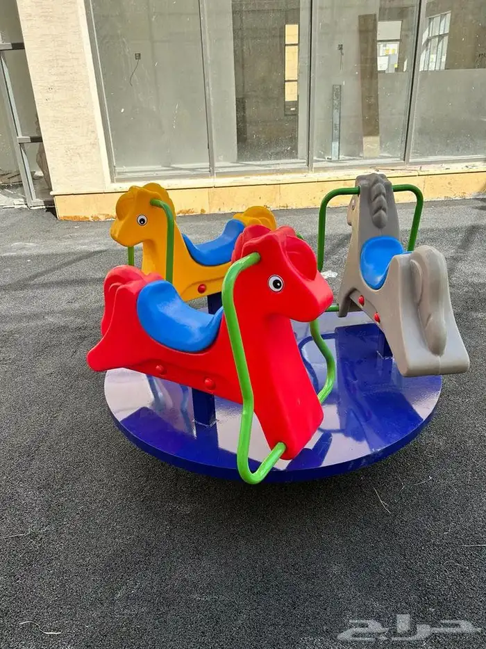 Childrens playground swings 8