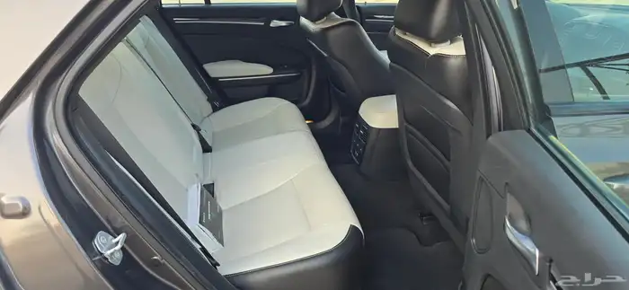 Chrysler S300 2021 Full Option 19