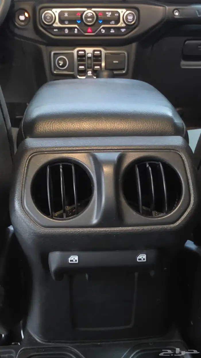 رانجلر سبورت 2023 16