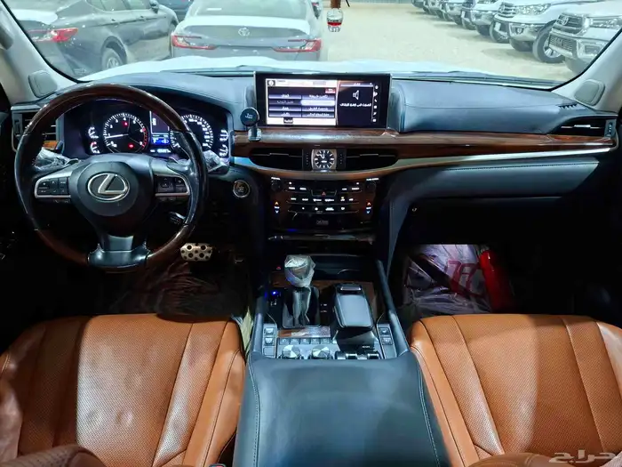 جيب لكزس LX570 - S موديل 2020 بريمى - ممشى قليل كل شي شرط 20