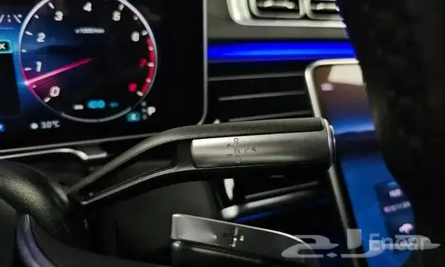 مرسيدس S580 مايباخ موديل 2022 8