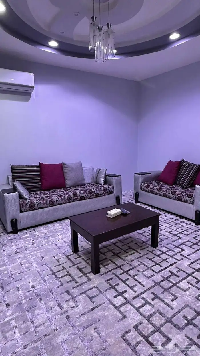 شقة مفروشة فاخرة غرفه وصاله وأخرى غرفتين وصاله حي الموسى 18