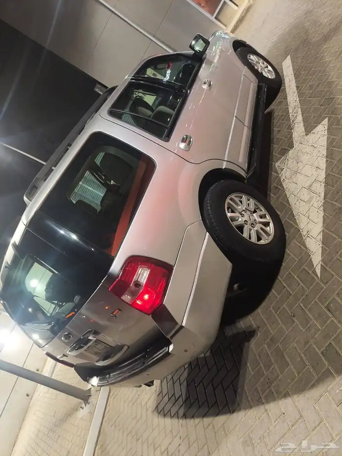 ford expedition Model. 2012. no accident car pass new 4