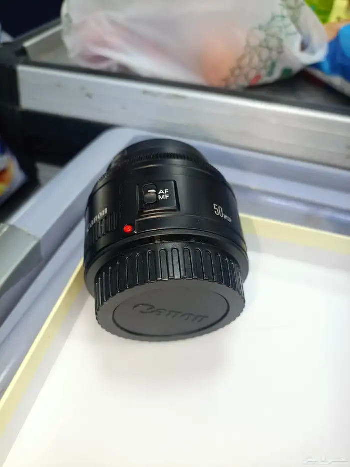 عدسة كانون 50ملي 4