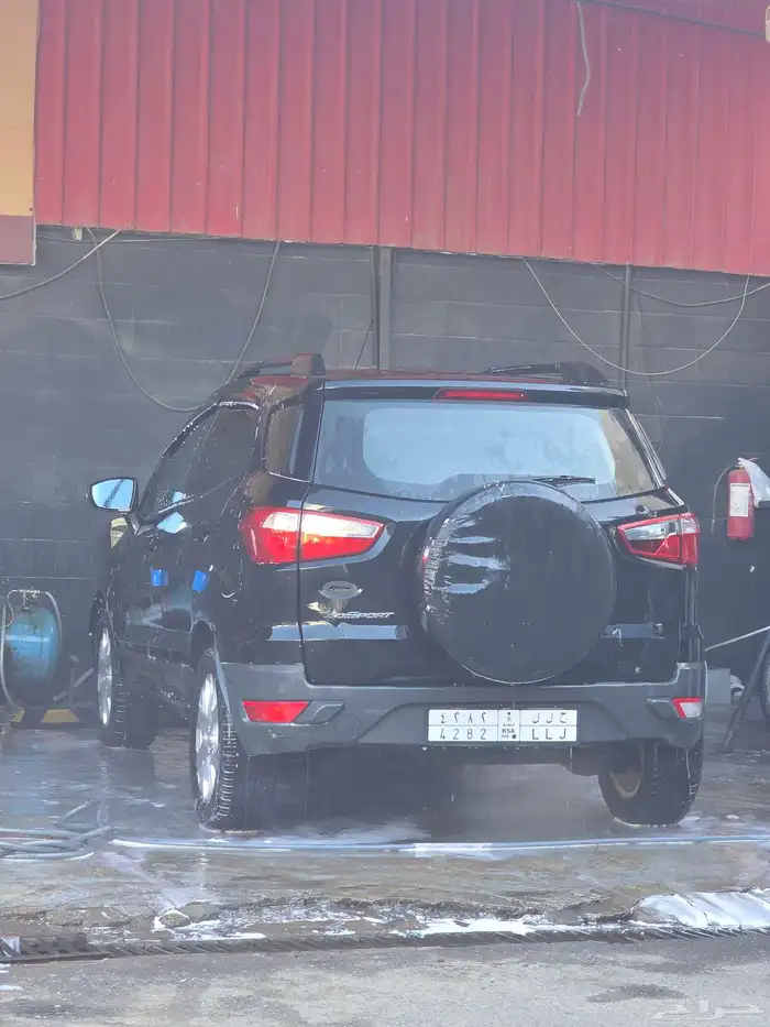 Ford EcoSport 4 Cylinder Car 8