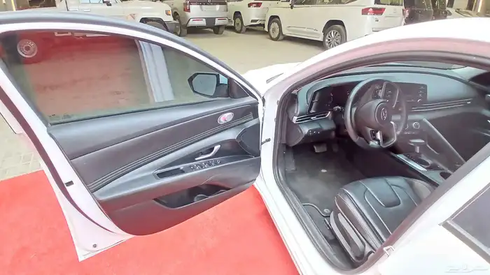 Hyundai Elantra 2022 SelfDriving  Lane Assist Gasoline 16L 7