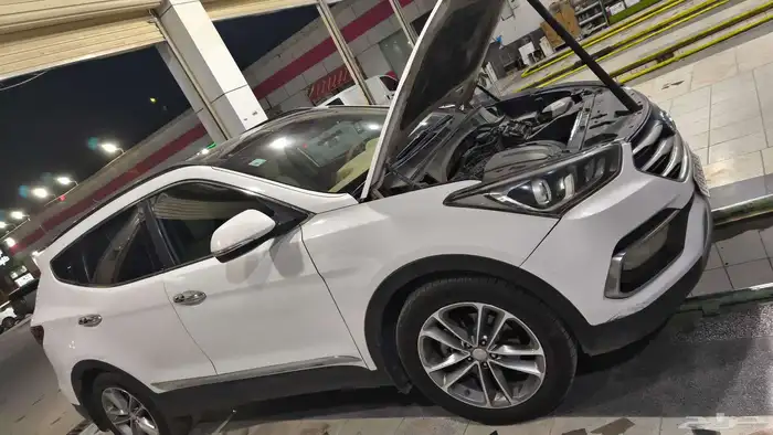 2017 Santa Fe Full Option 390 Mileage 5