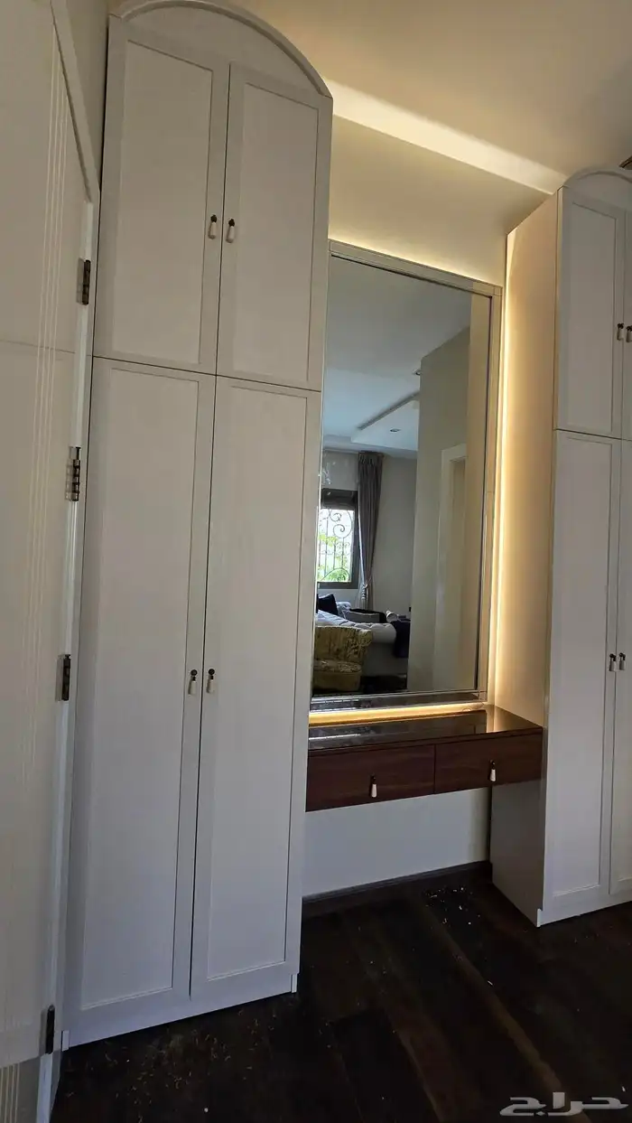 Bedroom Decor Details 4