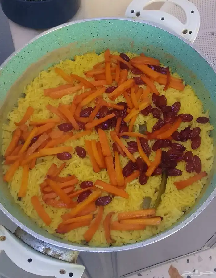 عامل باحث عن عمل 9