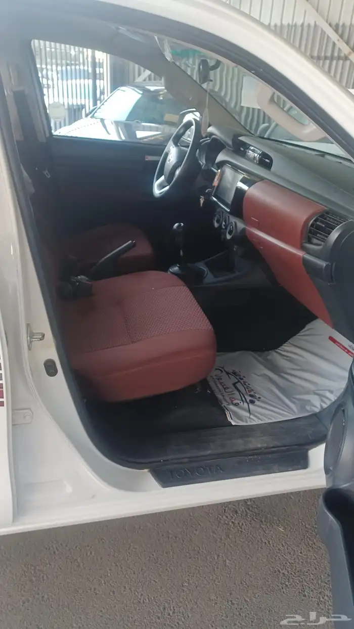 Hilux Double Cabin GL2 Model 2024 15