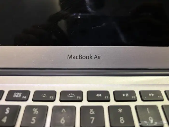 macbook Air 2015 needs repairs (price negotiable) 3