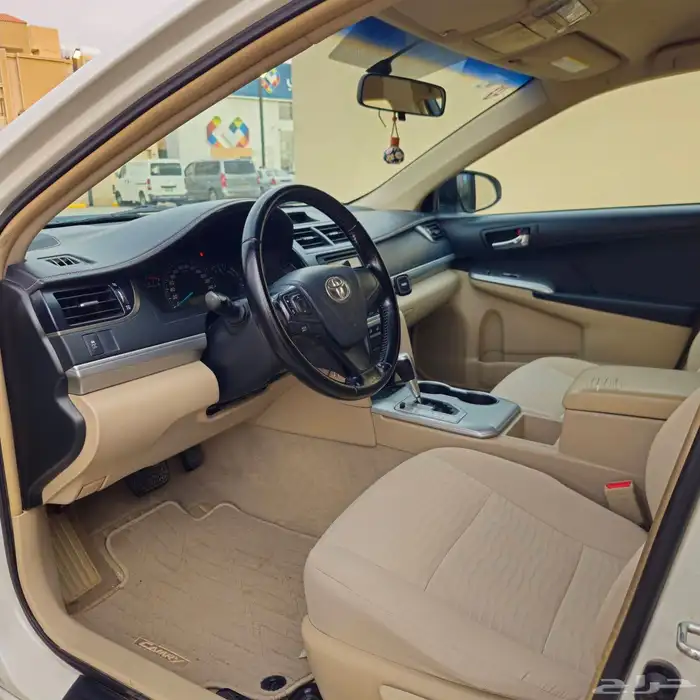 Camry 2017 semifull option in agency condition 12