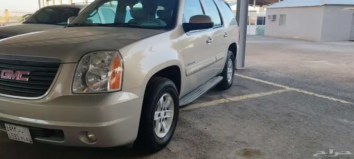 GMC Yukon agency body very clean 1