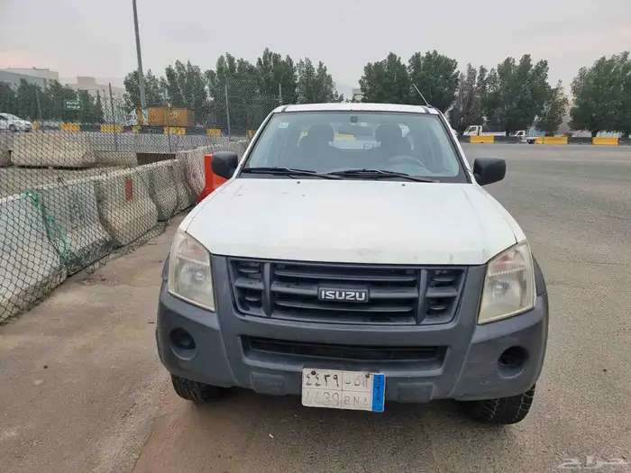 Isuzu DMax Double Cab 2012 1