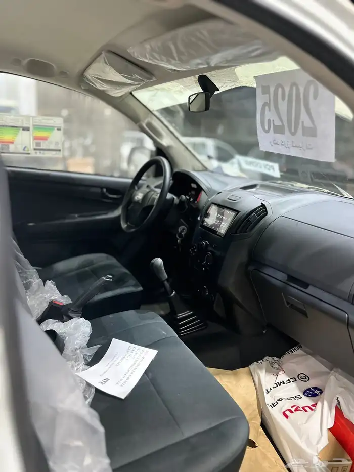 Isuzu Ghamara Kuwait Import 2025 11
