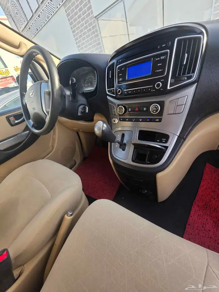 Hyundai H1 2021 Clean 7