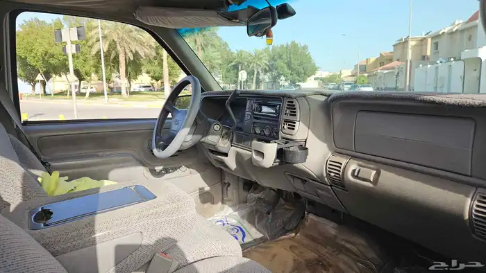 GMC Suburban 1997 24