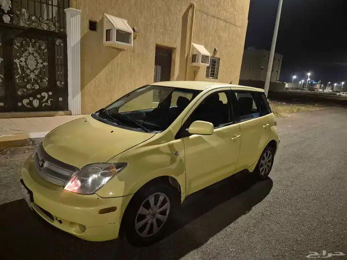 Toyota XA Model 2004 4