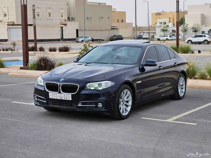 BMW 520i Full Premium 2014 Original Body 1
