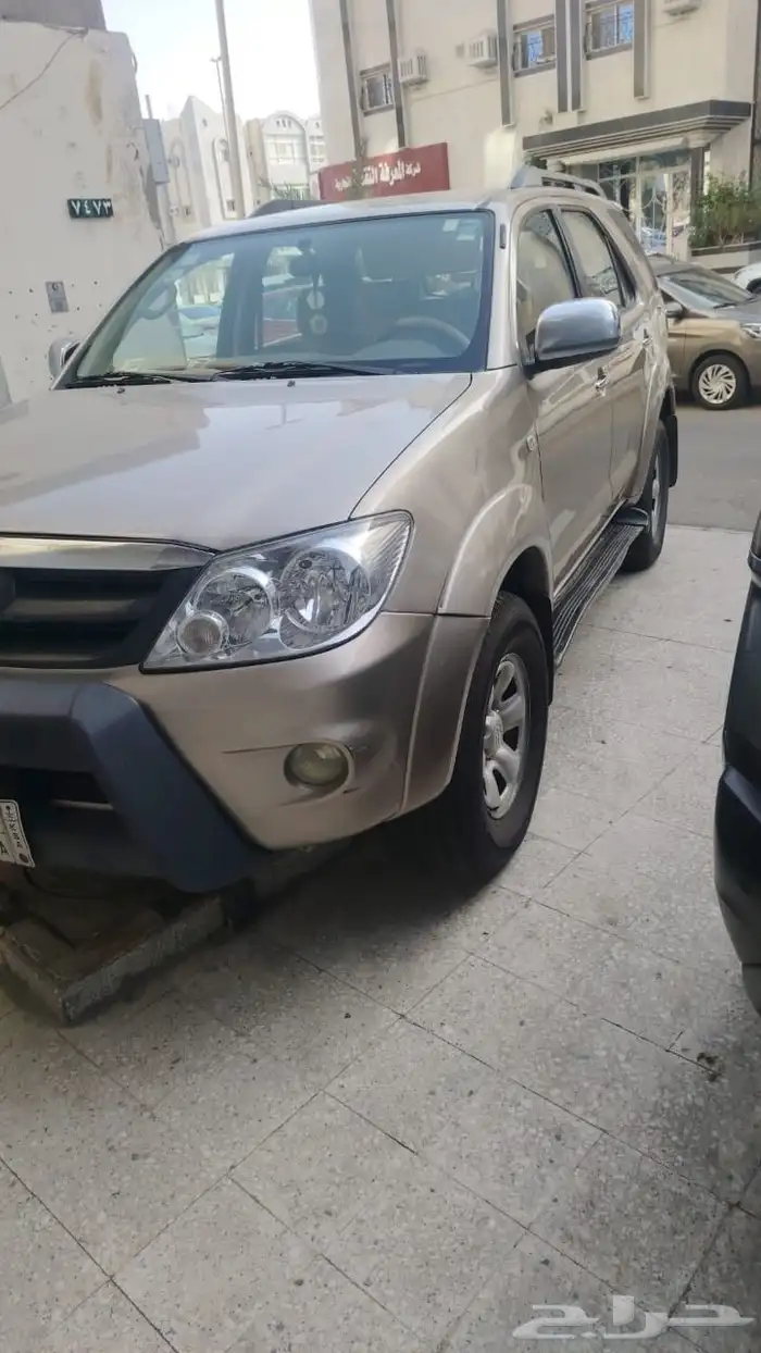 Fortuner 2008 4 Cylinder Clean Low Mileage 2