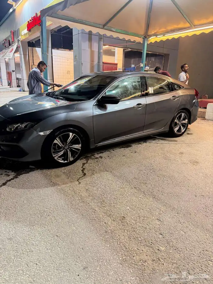 Honda Civic 2020 Gray Color 3