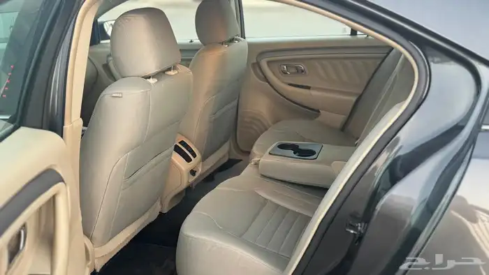 Ford Taurus 2016 for sale Jubail 12