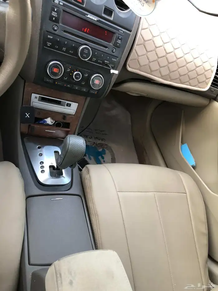 للبيع نيسان التيما 2009 نظييف 11