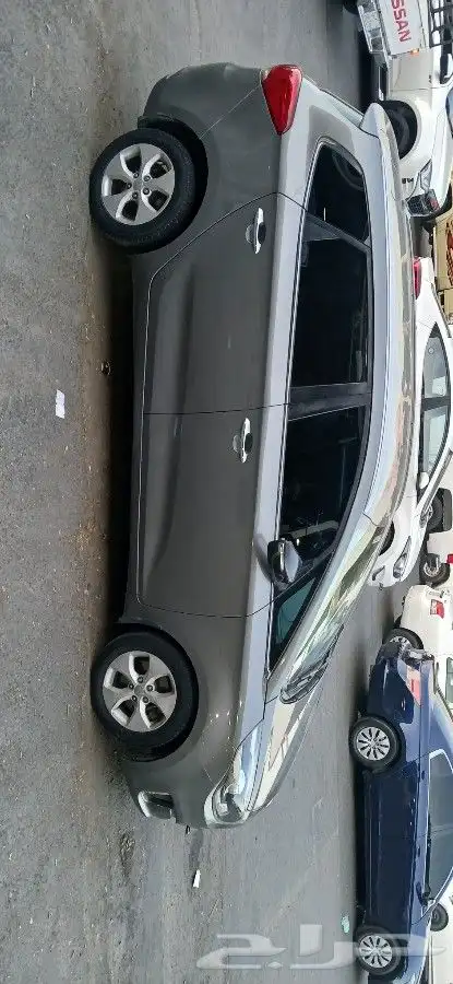 Kia Carens Automatic Model 2016 for Sale 2