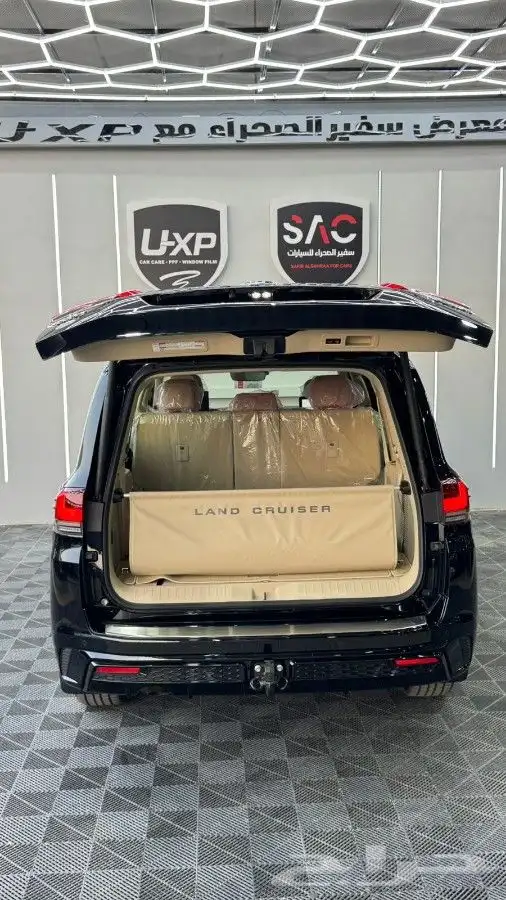 Land Cruiser VXR 2026 Gulf Abdul Ghani 4