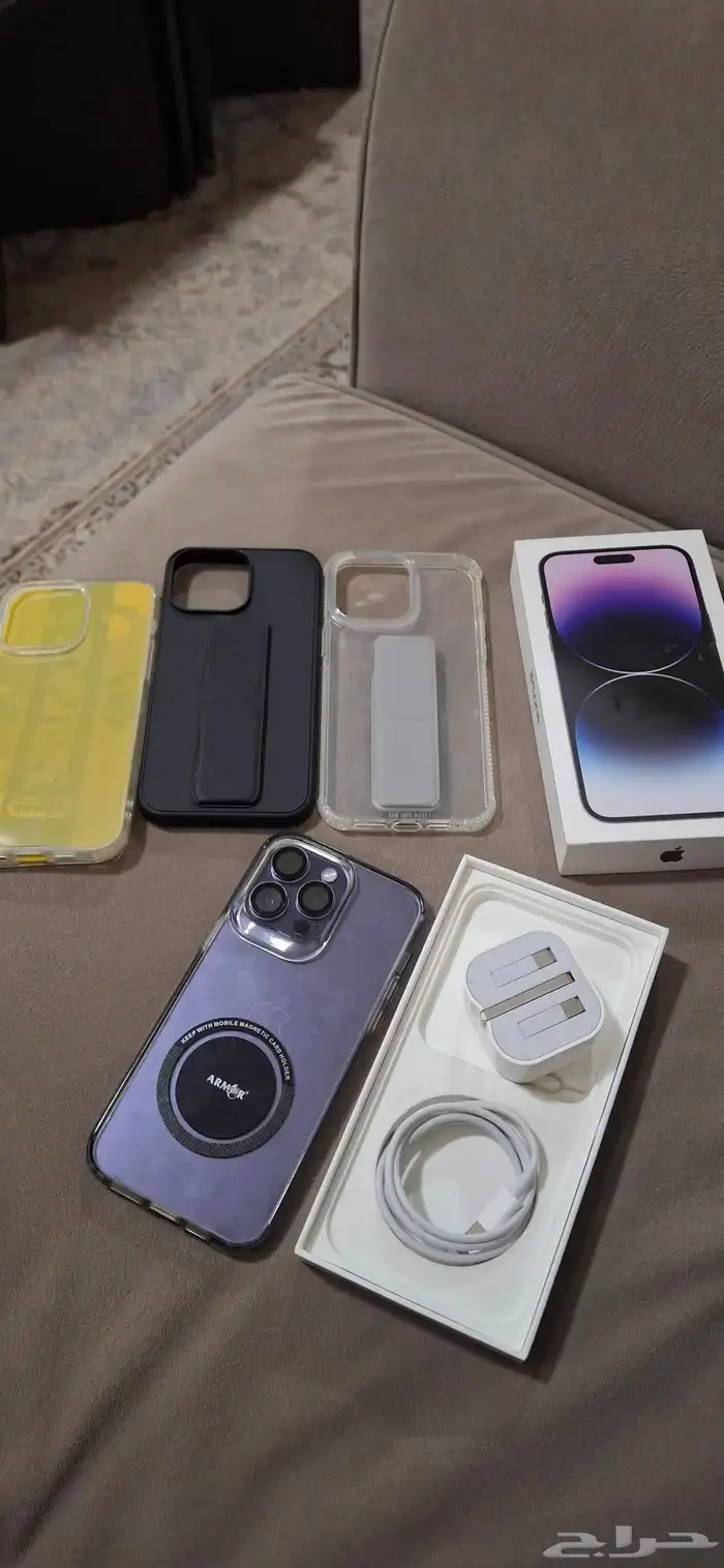 للبيع ايفون 14برو ماكس 8