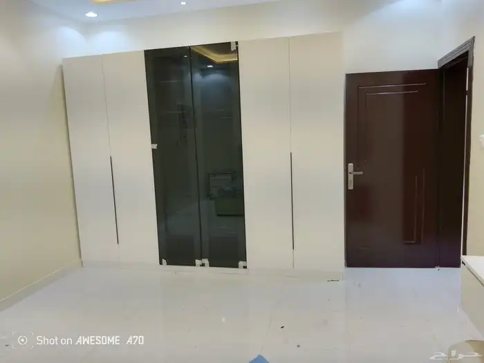 Readymade and custom wardrobes 6